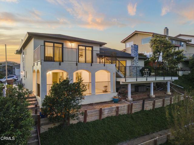 Detail Gallery Image 6 of 79 For 542 Valley View Way, Ventura,  CA 93003 - 4 Beds | 2/1 Baths