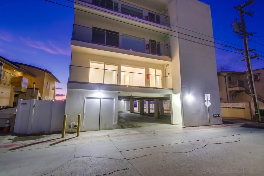 MLS #250032138SD img 47