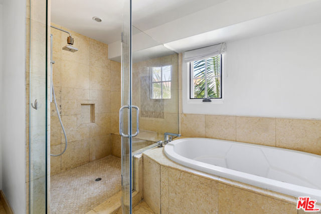 1127 Princeton Street, 102 photo 31