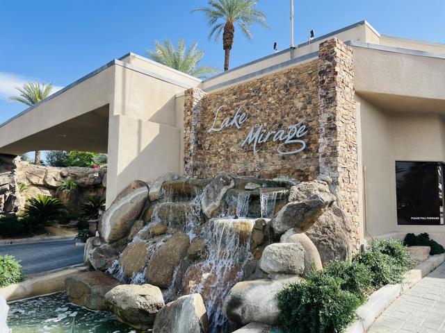 165 Lake Shore Drive, Rancho Mirage CA: https://media.crmls.org/mediaz/0bd86b76-4ccf-4246-bbf9-7ae72ae87b94.jpg