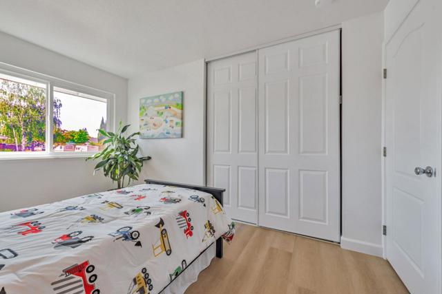 4858 Rue Toulon Court, San Jose CA: https://media.crmls.org/mediaz/0bd86e76-ce18-4f3b-9d47-594f37e7b959.jpg