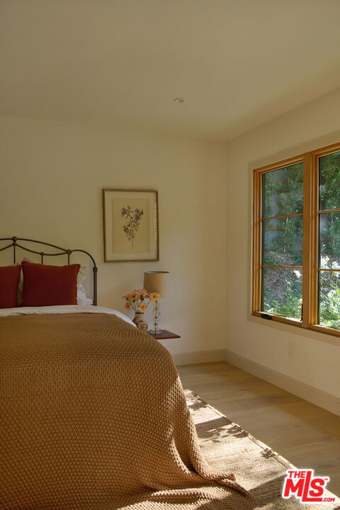 3620 Wrightwood Drive, Studio City CA: https://media.crmls.org/mediaz/0bd873d6-0521-4135-b279-7491e31544b5.jpg