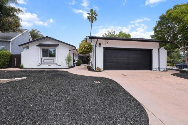 16 Melwood Court, Watsonville CA: https://media.crmls.org/mediaz/0bd8ce6a-0bd1-4688-87b0-f60aa2a75226.jpg