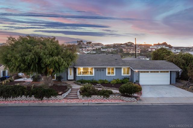 3537 Addison St, San Diego CA: https://media.crmls.org/mediaz/0bda01b1-098a-41a0-8b30-1a064f91c58c.jpg