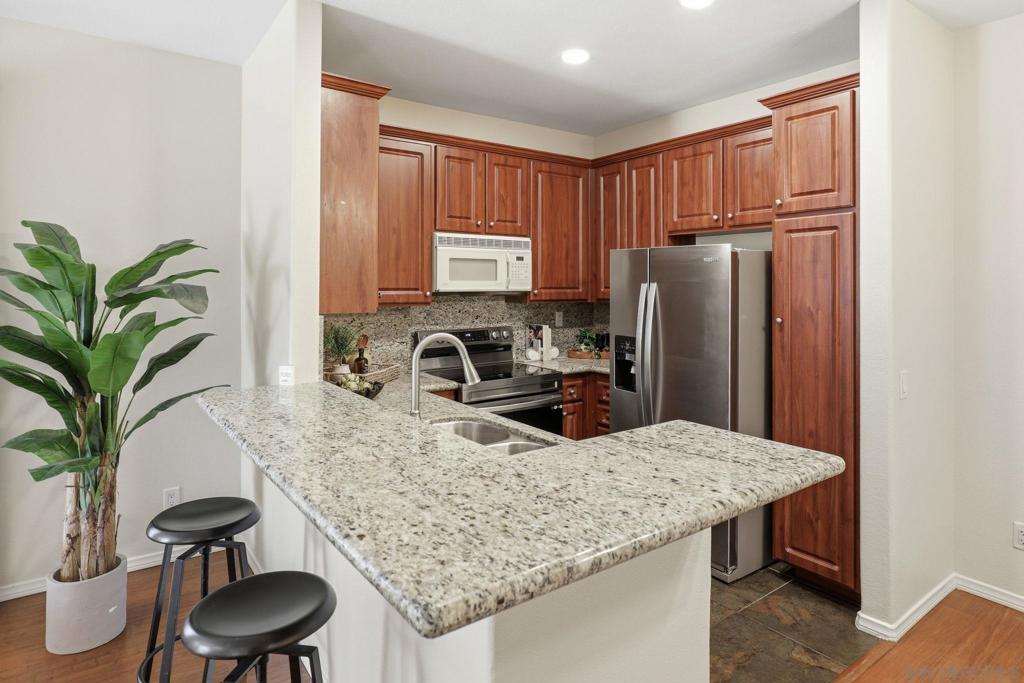 550 Camino De La Reina - photo 11