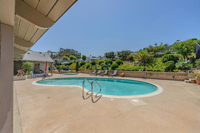 Detail Gallery Image 28 of 34 For 809 Discovery St #59,  San Marcos,  CA 92078 - 2 Beds | 2 Baths