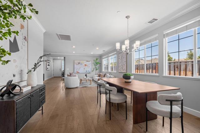 34104 Spur Way, Fremont CA: https://media.crmls.org/mediaz/0bdd8cb6-5603-4f64-89c0-ccfc6b5ff0ad.jpg