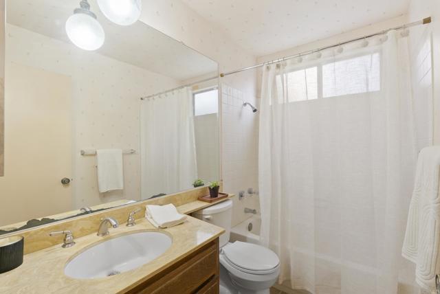 Detail Gallery Image 24 of 57 For 1099 Nugent Court, El Cajon,  CA 92020 - 4 Beds | 3 Baths