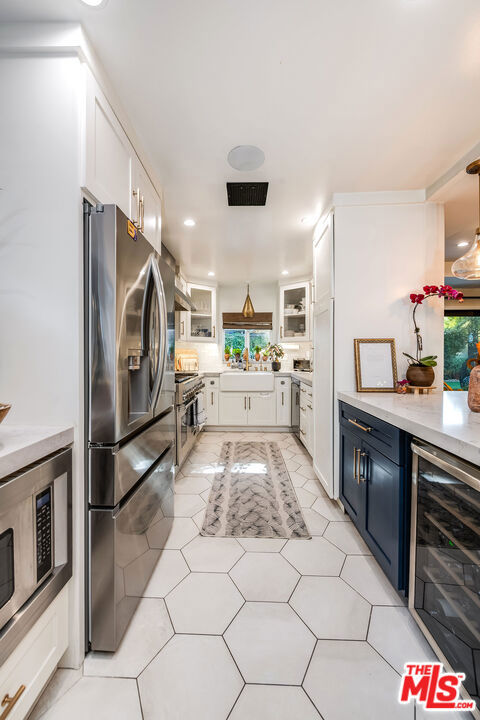 4635 Bellflower Avenue, North Hollywood CA: https://media.crmls.org/mediaz/0be0025a-8fe2-4e01-8748-c49b3a2d11e8.jpg