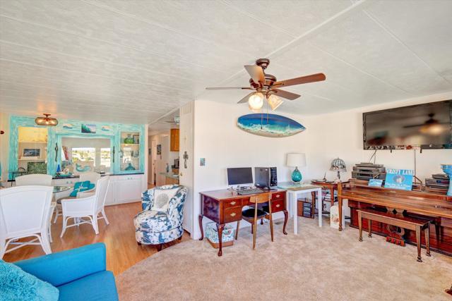 269 Quail Lane, Oceanside CA: https://media.crmls.org/mediaz/0be0b37b-e760-4a1b-837d-3b87e7523397.jpg