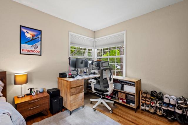 0 5th Avenue 3 SE of Perry Newberry Avenue, Carmel CA: https://media.crmls.org/mediaz/0be20dac-498e-4a17-99e6-3cf27d477612.jpg