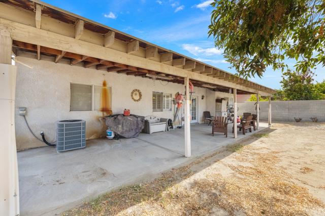84086 Magnolia Street, Coachella CA: https://media.crmls.org/mediaz/0be24b2b-1a80-4127-bc9f-a95e426c64fd.jpg