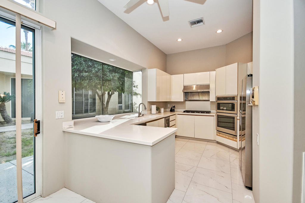 MLS #219138100DA image #13