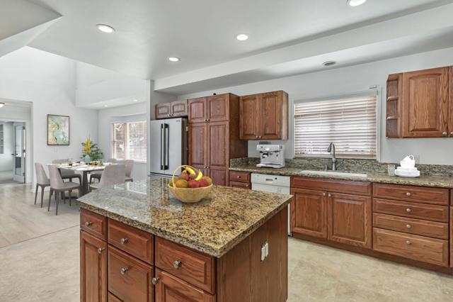 415 Kelly Avenue, Half Moon Bay CA: https://media.crmls.org/mediaz/0be4a2cc-d2ed-4787-81b4-c079bd800427.jpg