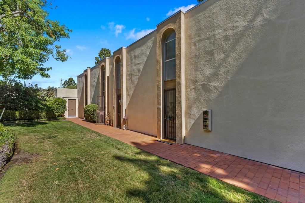 4843 Collwood Blvd - photo 2
