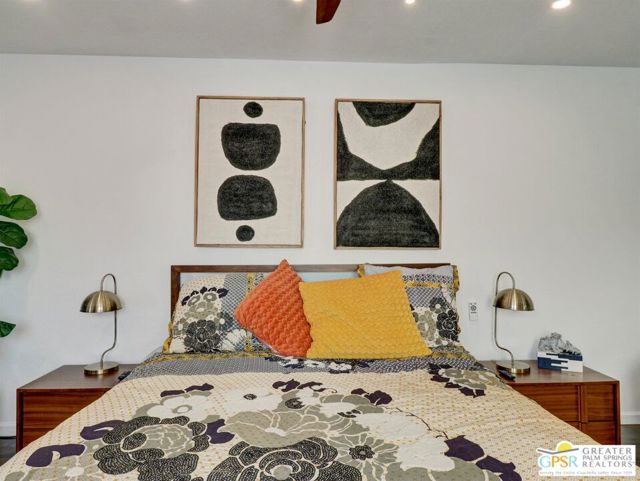 73429 Foxtail Lane, Palm Desert CA: https://media.crmls.org/mediaz/0be54d63-19e2-48be-9b76-edafded9a259.jpg