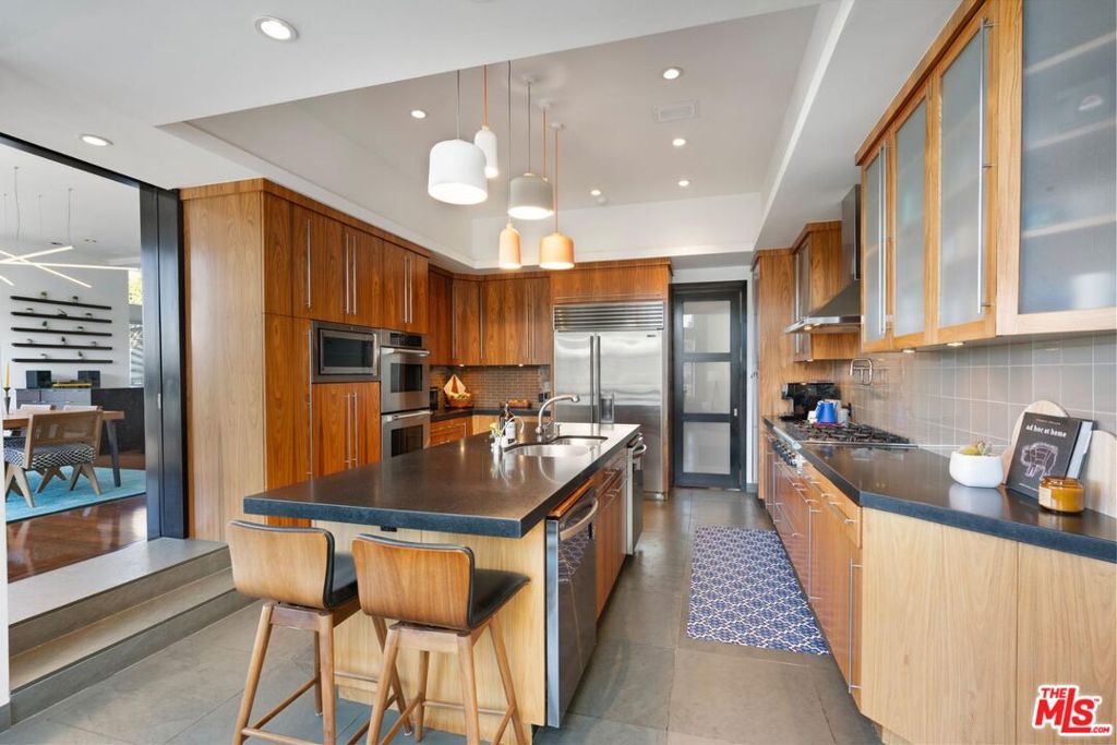 3778 Sheridge DriveSherman Oaks img 16