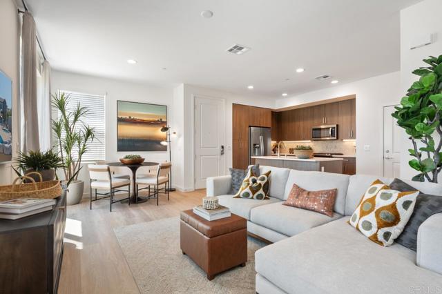 Detail Gallery Image 47 of 64 For 3055 Avenida Torcello #2,  Chula Vista,  CA 91913 - 2 Beds | 2/1 Baths