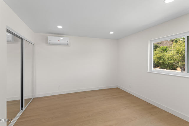 Detail Gallery Image 31 of 35 For 3955 Blackwood St, Thousand Oaks,  CA 91320 - 5 Beds | 3/1 Baths