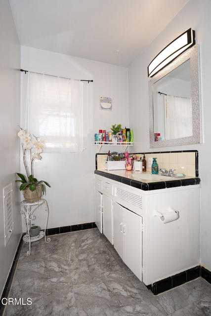 Detail Gallery Image 17 of 28 For 153 E Date Street St, Oxnard,  CA 93033 - 3 Beds | 1 Baths