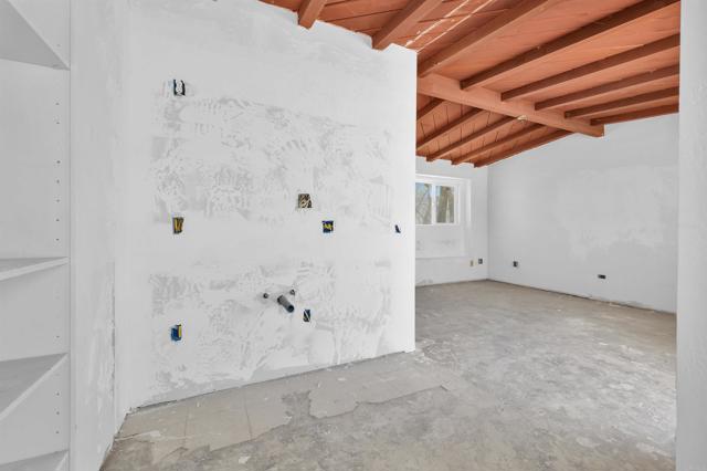Image 13 of 68 For 3241 Borrego Valley Rd