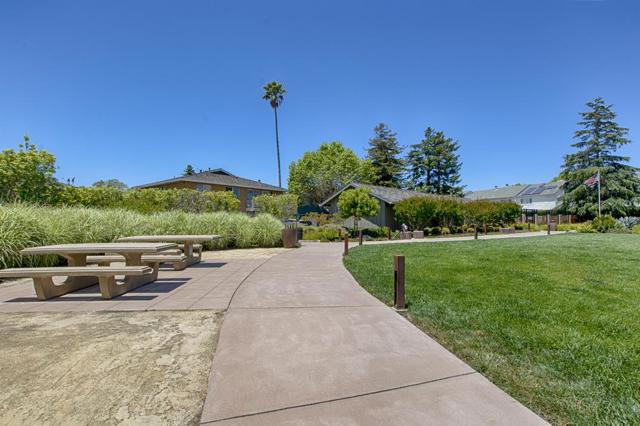 4380 Diamond Street, Capitola CA: https://media.crmls.org/mediaz/0bed16a0-4dea-4fcb-b0e4-524918f6a759.jpg