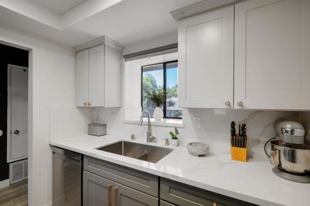 3054 Shadow Springs Place, San Jose CA: https://media.crmls.org/mediaz/0bed6284-b0a3-4b93-b104-d3ab51c8061f.jpg