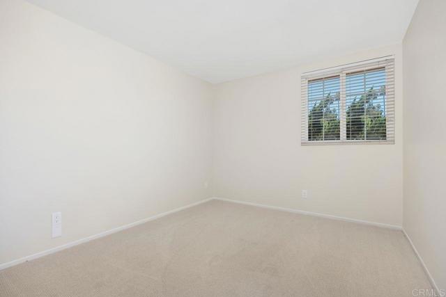 1766 Mount Way, Vista CA: https://media.crmls.org/mediaz/0bf0fc9b-2c9e-42ee-96b4-705cfce1d7f6.jpg