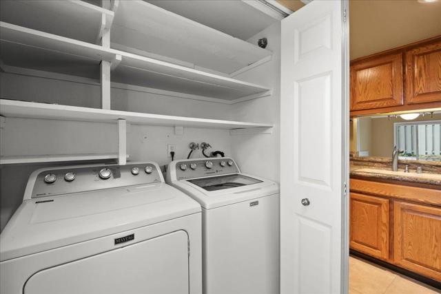 24280 Dover Lane, Hayward CA: https://media.crmls.org/mediaz/0bf3729c-0b43-41d1-b915-e1eeaaeadb45.jpg