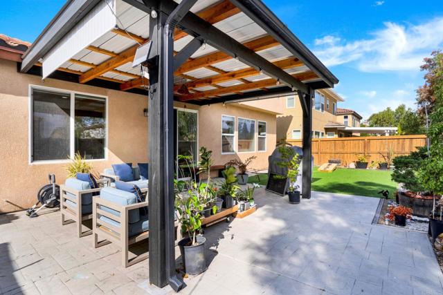 1768 Jackson Street, Chula Vista CA: https://media.crmls.org/mediaz/0bf6da83-bb16-4993-bbe3-dba386213eca.jpg