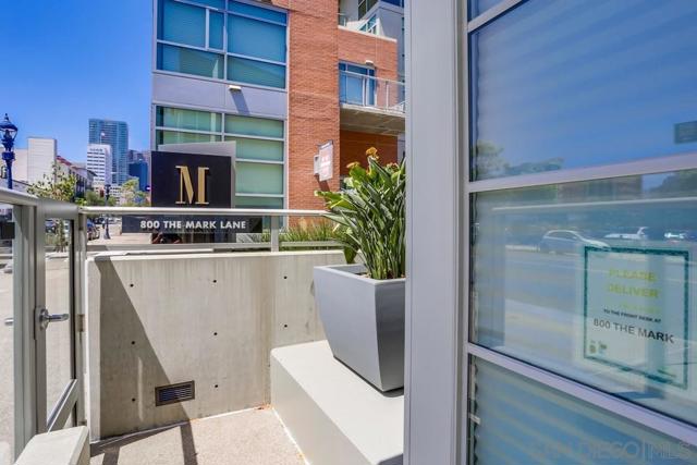 531 8Th Ave, San Diego, California 92101, 2 Bedrooms Bedrooms, ,2 BathroomsBathrooms,Condominium,For Sale,8Th Ave,250018665SD