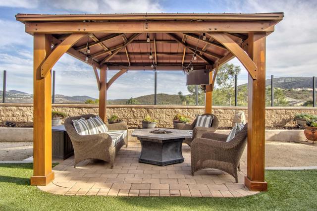 Detail Gallery Image 27 of 36 For 7146 Sitio Destino, Carlsbad,  CA 92009 - 4 Beds | 3 Baths