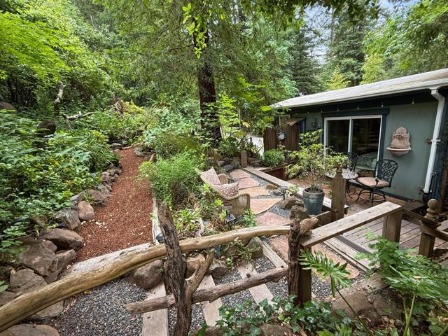 281 Olson Road, Soquel CA: https://media.crmls.org/mediaz/0bf84d18-4b75-4f58-a1e7-8a19be5642fb.jpg