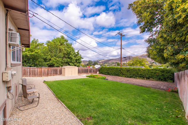 2905 Foothill Drive, Westlake Village CA: https://media.crmls.org/mediaz/0bf8ff52-7032-474a-afd3-6fe6fc7911b8.jpg