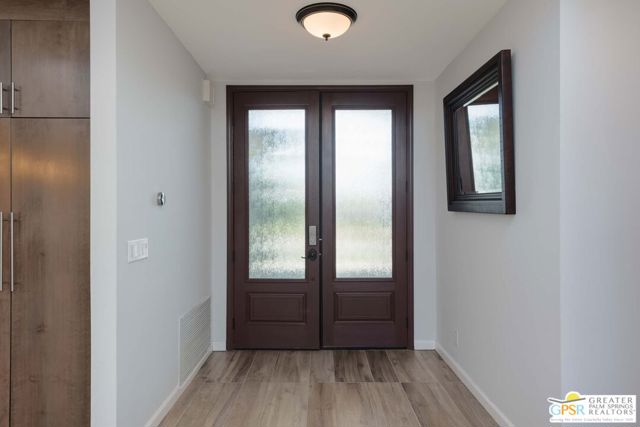 1595 E Canyon Estates Drive, Palm Springs CA: https://media.crmls.org/mediaz/0bf97a47-e4b5-4c37-9de4-0097b867d652.jpg