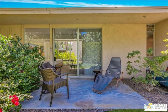 360 Cabrillo Road, Palm Springs CA: https://media.crmls.org/mediaz/0bf9eae2-2e0e-4830-9e08-ebdcfd5b218a.jpg