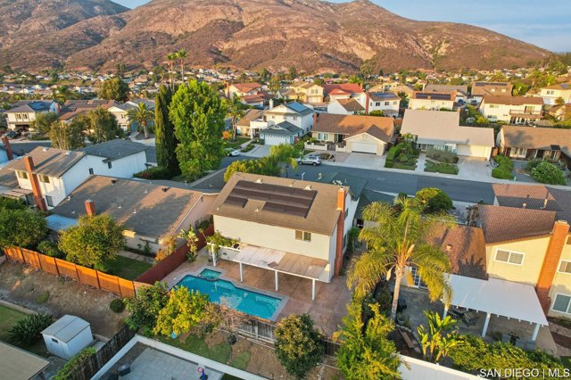 7270 Rondel CT, San Diego CA: https://media.crmls.org/mediaz/0bfab9b7-756e-49ce-b1ac-598f825b771a.jpg