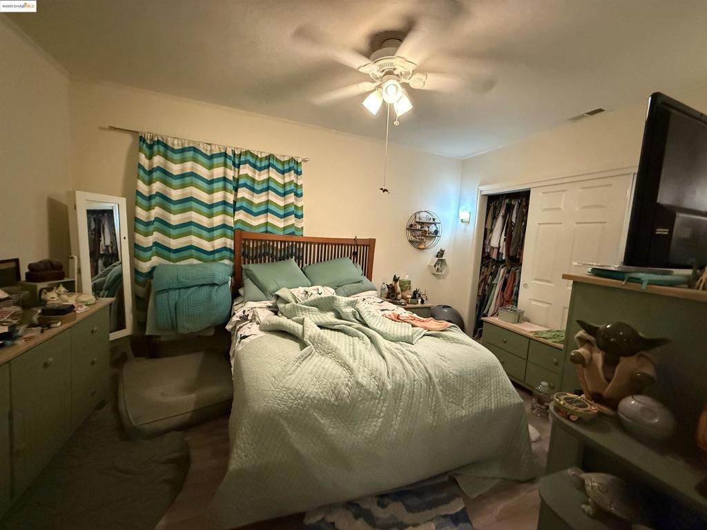 https://media.crmls.org/mediaz/0bfac4a8-17ed-4d68-b442-e5939d84fe13.jpg?preset=X-Large