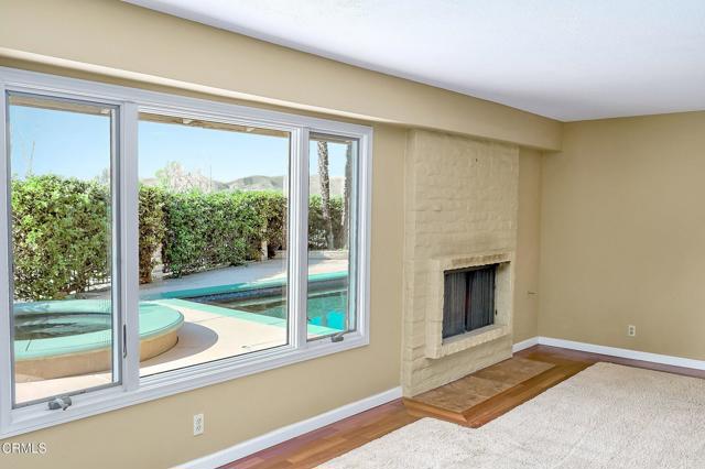 Detail Gallery Image 10 of 54 For 821 Trueno Ave, Camarillo,  CA 93010 - 3 Beds | 2 Baths