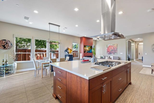 1835 Riesling Cir, Brentwood CA: https://media.crmls.org/mediaz/0bfcc8fb-18f6-40f8-a870-81c9425c48e0.jpg