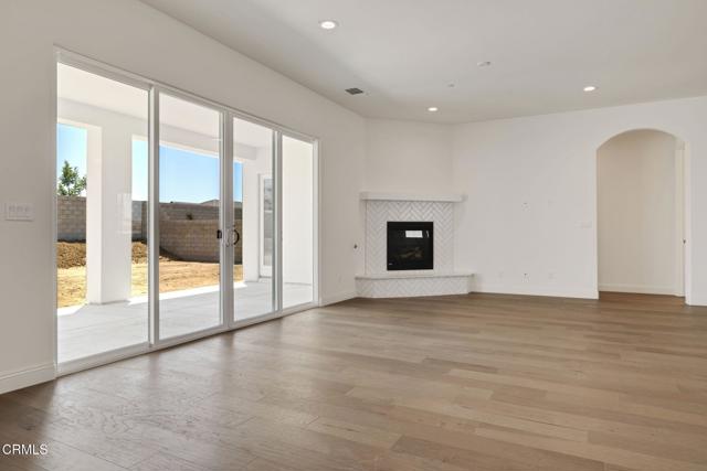 8707 Kenwick Street, Bakersfield CA: https://media.crmls.org/mediaz/0bfcd307-0e5c-4cac-823d-108da11a149b.jpg