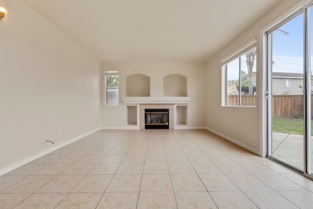 1033 Lewis Street, Salinas CA: https://media.crmls.org/mediaz/0bfdc97c-9d21-454a-95f9-2b24f621bc84.jpg