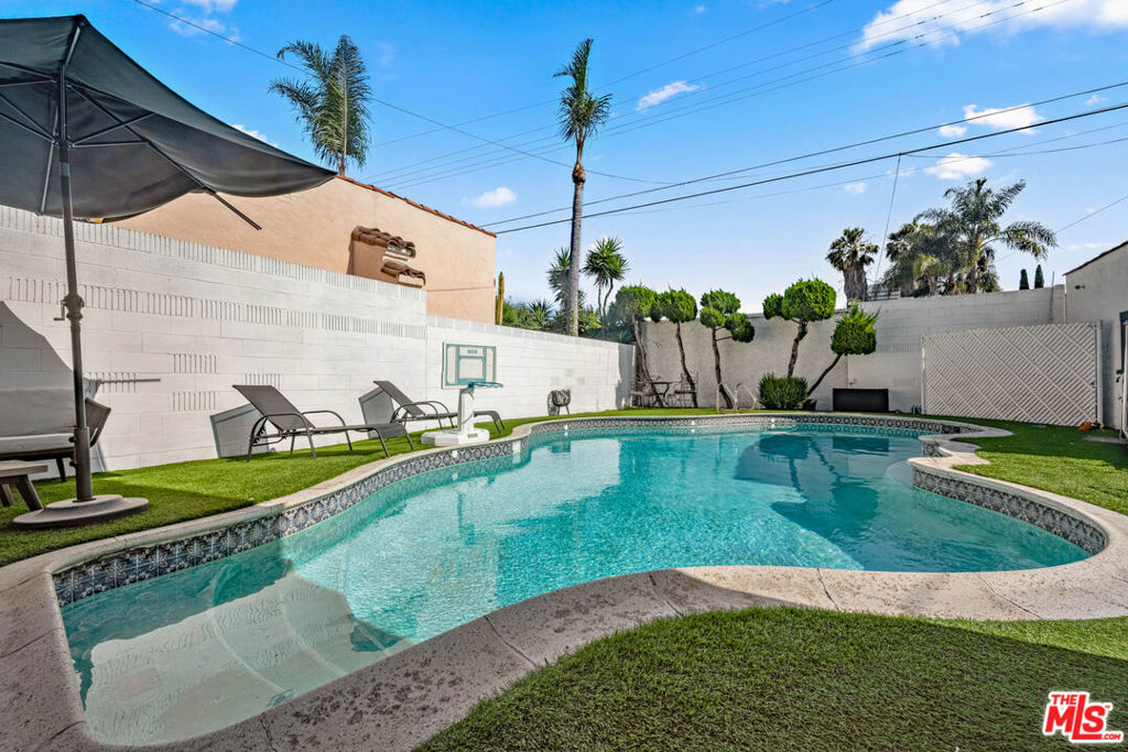 6316 Drexel Avenue