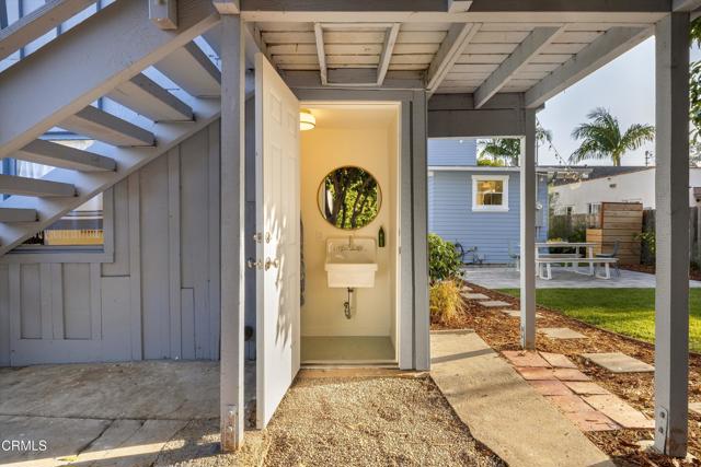 Detail Gallery Image 23 of 36 For 1867 Poli St, Ventura,  CA 93001 - 3 Beds | 1/1 Baths
