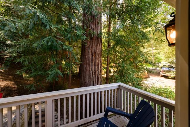 585 Bethany Drive, Scotts Valley CA: https://media.crmls.org/mediaz/0bff3d59-9236-442c-a254-acd7d6932299.jpg