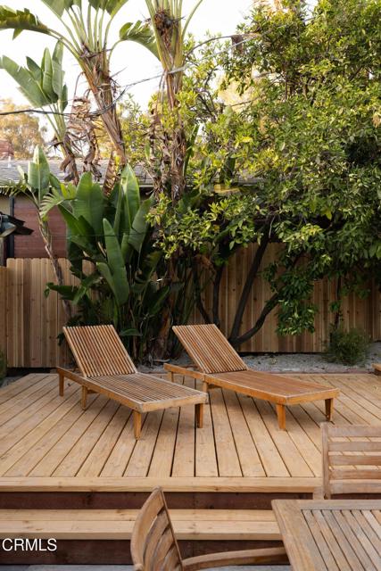5452 Mt. Helena Avenue, Los Angeles CA: https://media.crmls.org/mediaz/0bffc161-04c8-41ad-aaca-a1b39117dc83.jpg