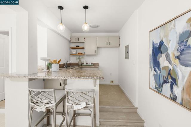 Image 19 of 31 For 2050 Blackwood Dr