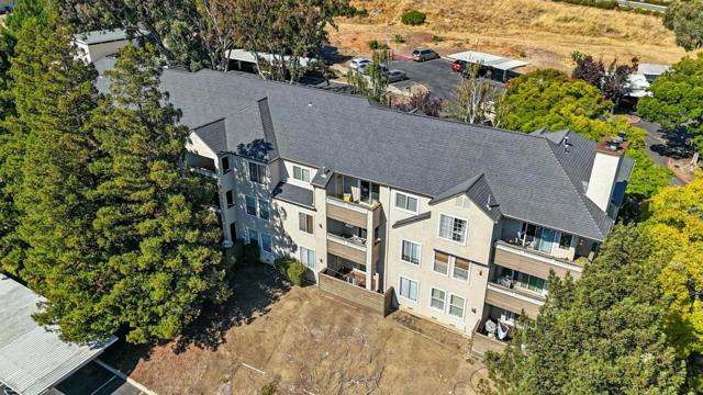 715 Heath Court, Hayward CA: https://media.crmls.org/mediaz/0c0040ff-2e90-432c-9c4c-c84db238f88d.jpg