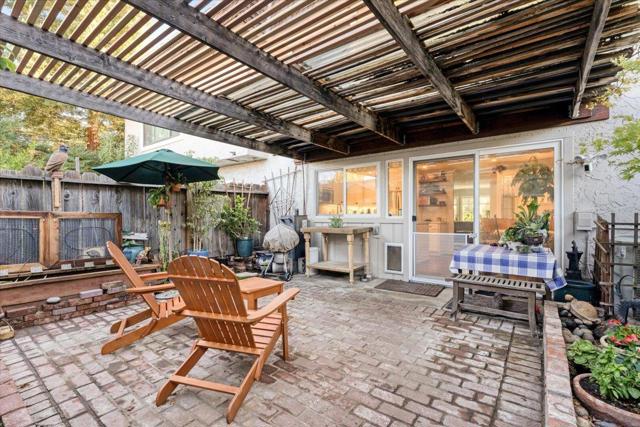 4568 Cimarron River Court, San Jose CA: https://media.crmls.org/mediaz/0c00b0e0-2d64-4fb4-a0e9-fb6fb4e90030.jpg