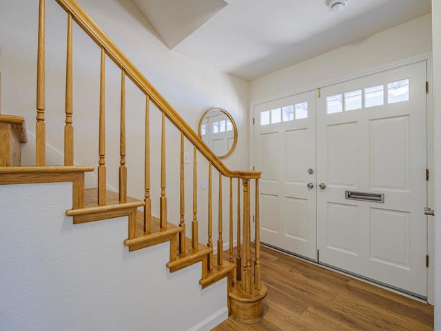 917 Sir Francis Avenue, Capitola CA: https://media.crmls.org/mediaz/0c00cda6-3788-41db-876f-bcb9a9118fff.jpg